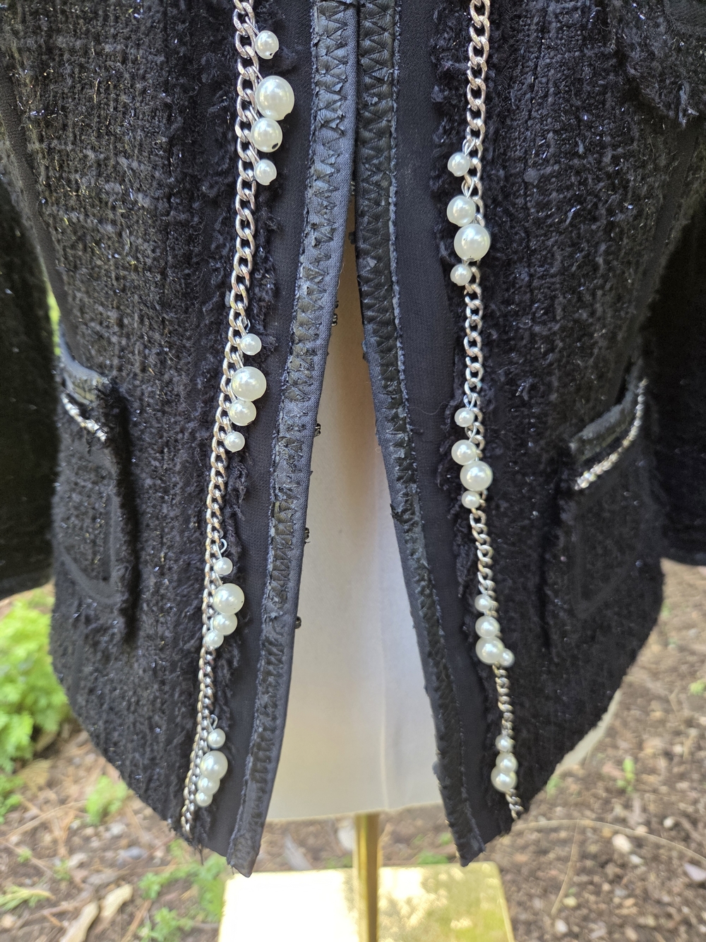 White House Black Market‎ Black Tweed Pearl Trim Jacket Size 6 - Picture 6 of 11